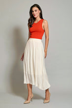 Cargar imagen en el visor de la galería, Falda casual larga blanca con fondo