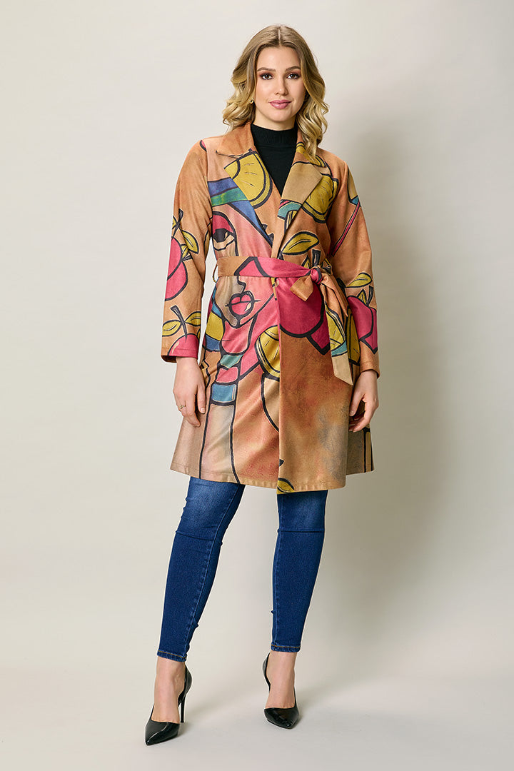 Gabardina larga de gamusa con estampado artístico