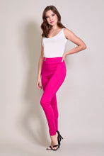 Cargar imagen en el visor de la galería, Leggings básico color fucsia con detalle en pretina