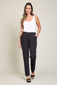 Pantalón recto casual color negro con bolsillos