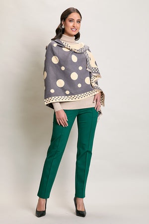 Bufalda larga elegante color gris con estampado