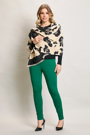 Bufanda larga elegante color beige con estampado