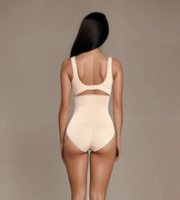Cargar imagen en el visor de la galería, SL022 FAJA KAREN KEIN BEI CH