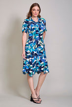 Cargar imagen en el visor de la galería, Vestido camisero color azul con botones manga corta