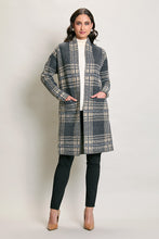 Cargar imagen en el visor de la galería, Suéter largo casual color azul con estampado y bolsillos