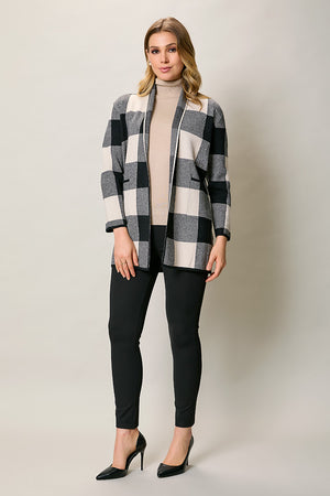 Suéter largo casual estampado a cuadros color negro