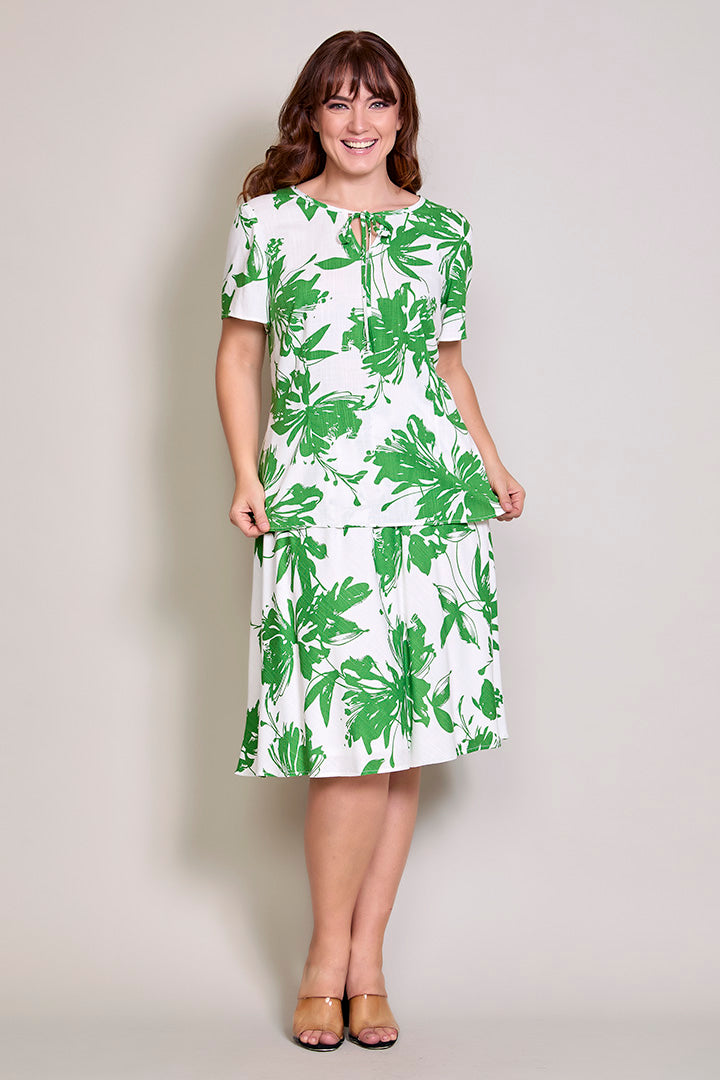 Conjunto plus de blusa manga corta con falda estampada – Karen Kein