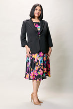 Cargar imagen en el visor de la galería, Vestido plus estampado multicolor con saco negro