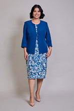 Cargar imagen en el visor de la galería, Conjunto plus de vestido estampado con saco color azul