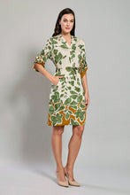 Cargar imagen en el visor de la galería, Vestido juvenil color verde con estampado floral