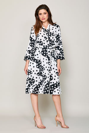 Vestido casual manga 3/4 con estampado a lunares