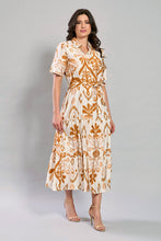 Cargar imagen en el visor de la galería, Maxi vestido casual con manga y estampado color café