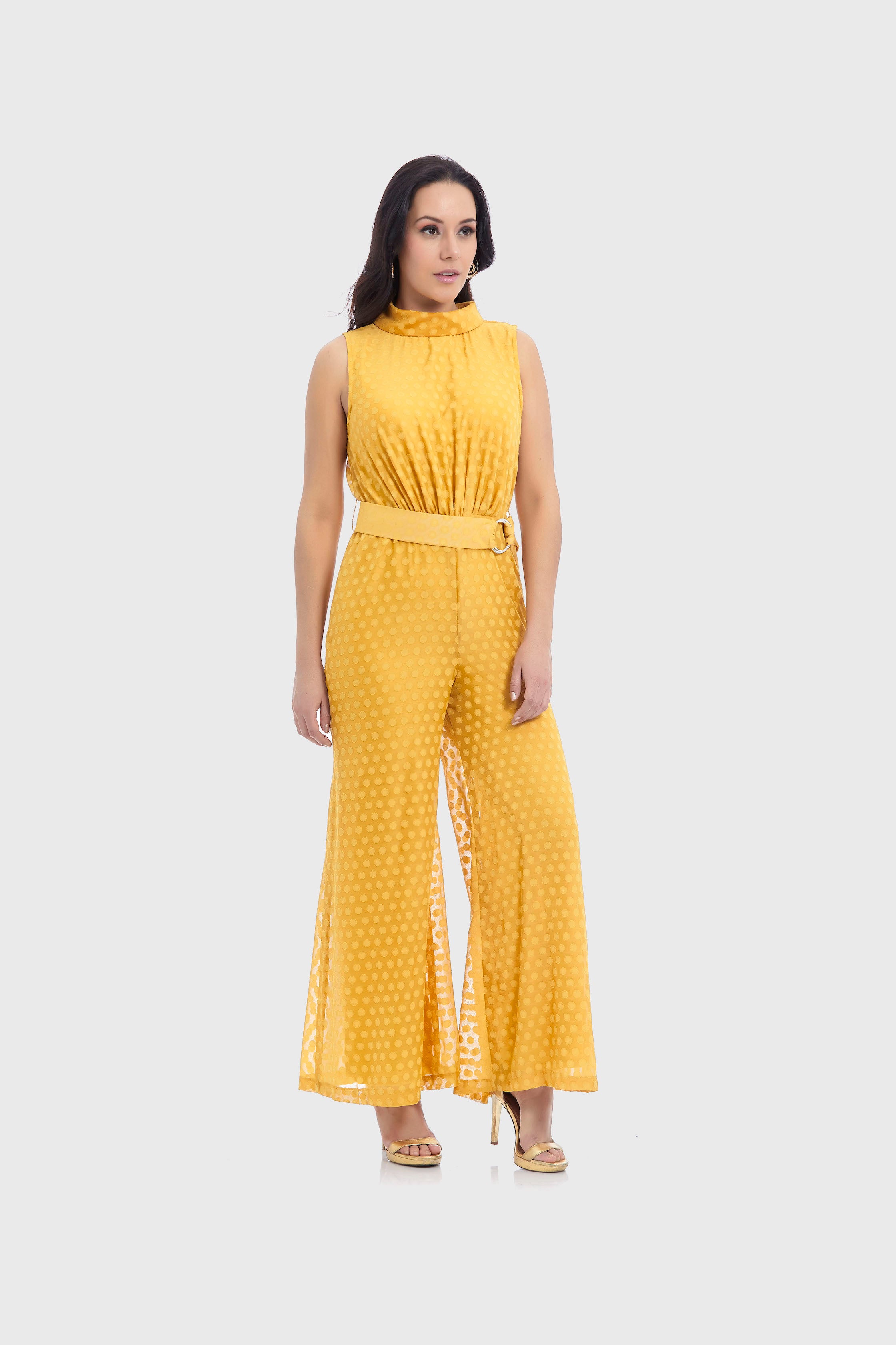 Jumpsuit casual color oro sisado con corte campana